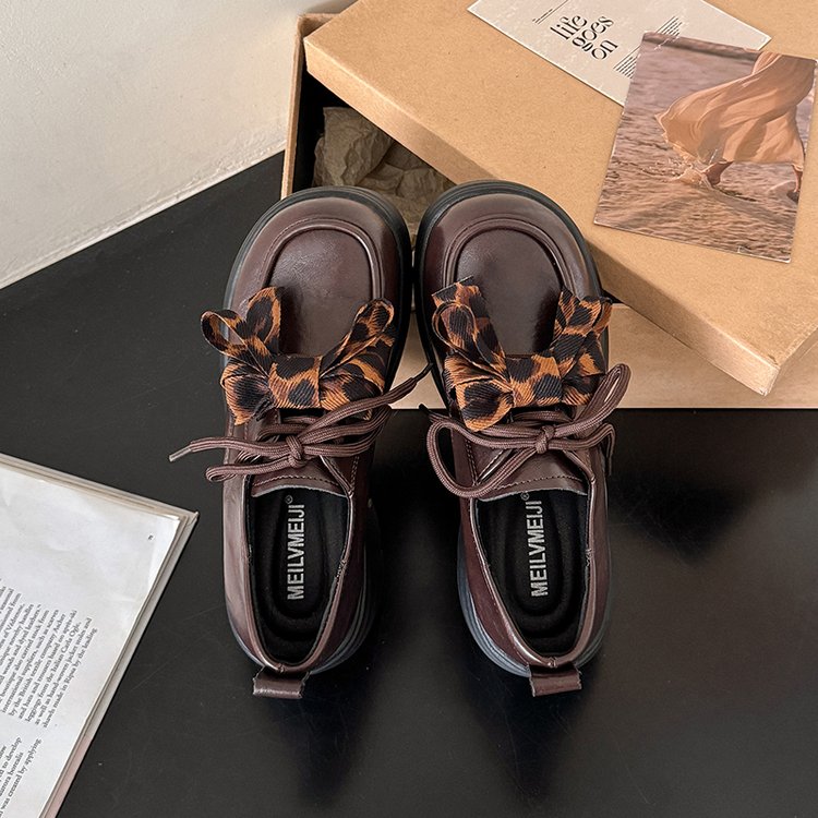 Women's Retro Round Toe Height Increasing Platform British Style Loafers, 2026 New Spring Versatile French Leather Shoes