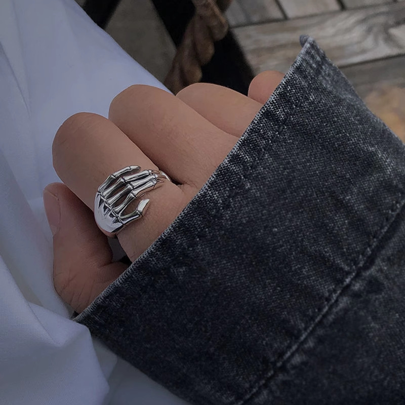 Men's Adjustable Skeleton Hand Ring, Gothic Punk Style, Silver Plated Open Band, Cool Hip Hop Personality Jewelry For Women