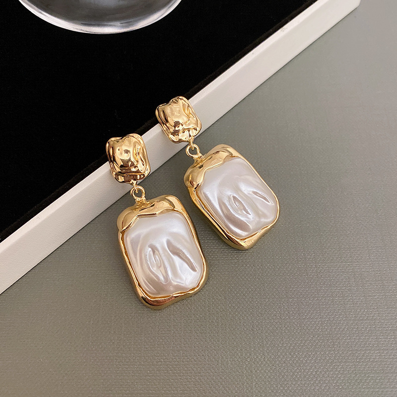 Silver Needle Medieval Pleated Baroque Pearl Earrings