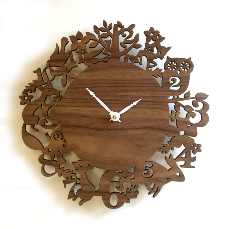 Horloge Murale Animaux Bois AURELIA Horloge murale en bois AURELIA