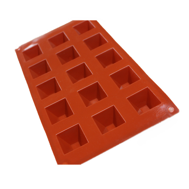 15 Grid Square Cone Pyramid Cake Mold
