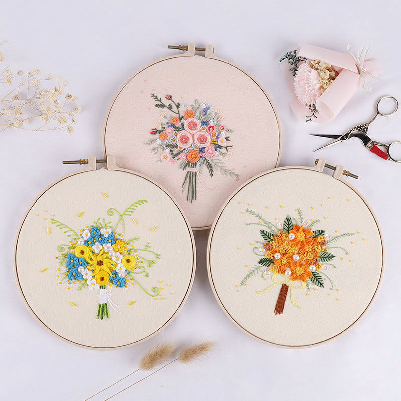 Handmade Self-embroidered Material Package Embroidery Fan — image 1