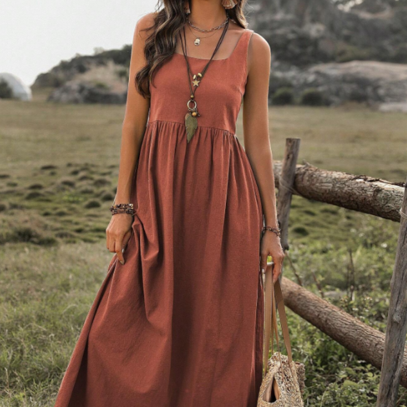 Fashionable And Casual Women's Short Sleeved Dress