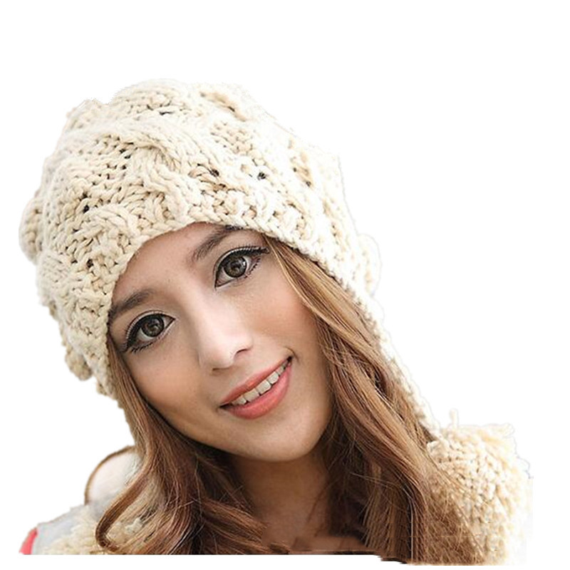 Women's Knitted Pineapple Flower Ear Protection Wool Hat