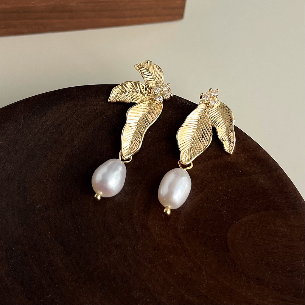 French Enamel Pearl Earrings Women Vintage Style Freshwater Pearl Studs Premium Gift