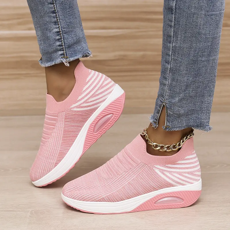 New Stripe Design Mesh Shoes Fashion Slip on Air
