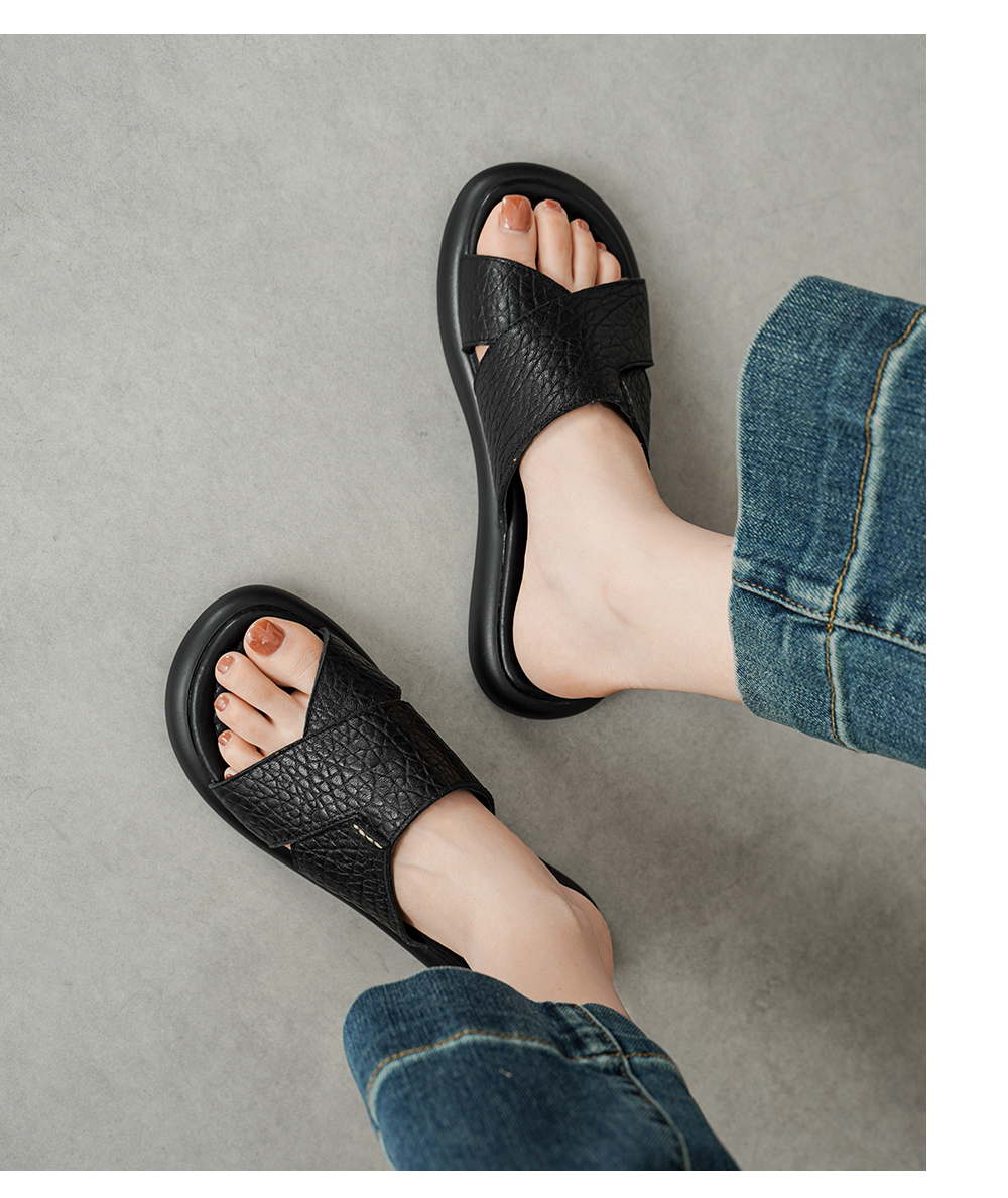 Women's Platform Slides Black Colorway – Sarah Express