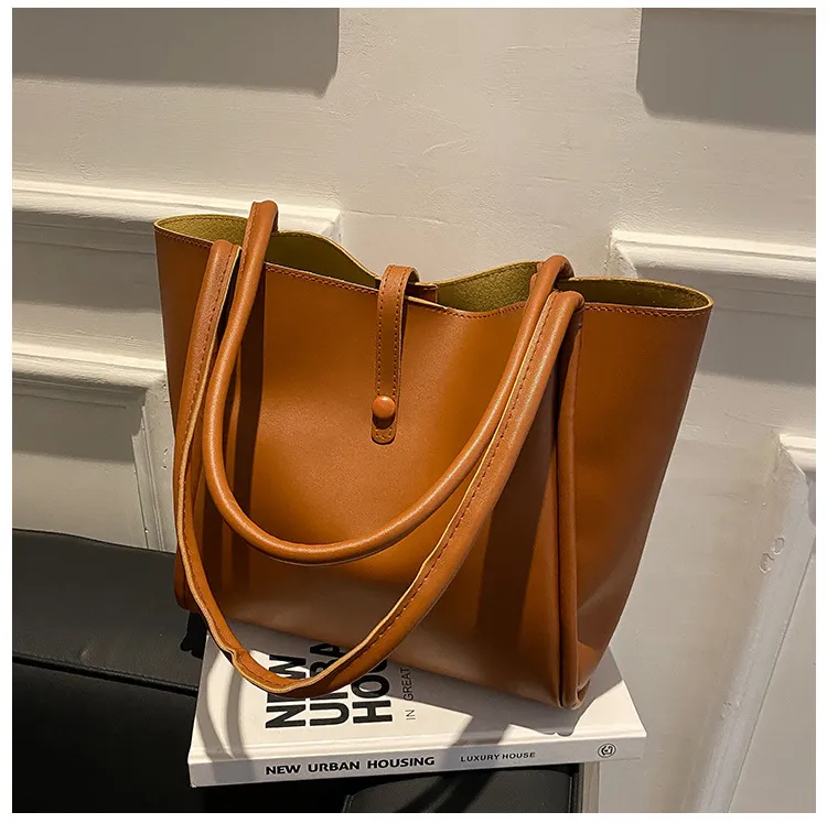 Simple Tote Bag Large Capacity Spring Fashion - Brown