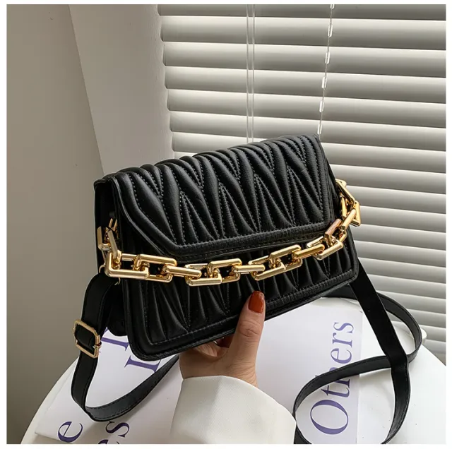 Style Retro Single Shoulder Bag Fashion Casual Messenger Texture Chain Black - Shop at LoveMi