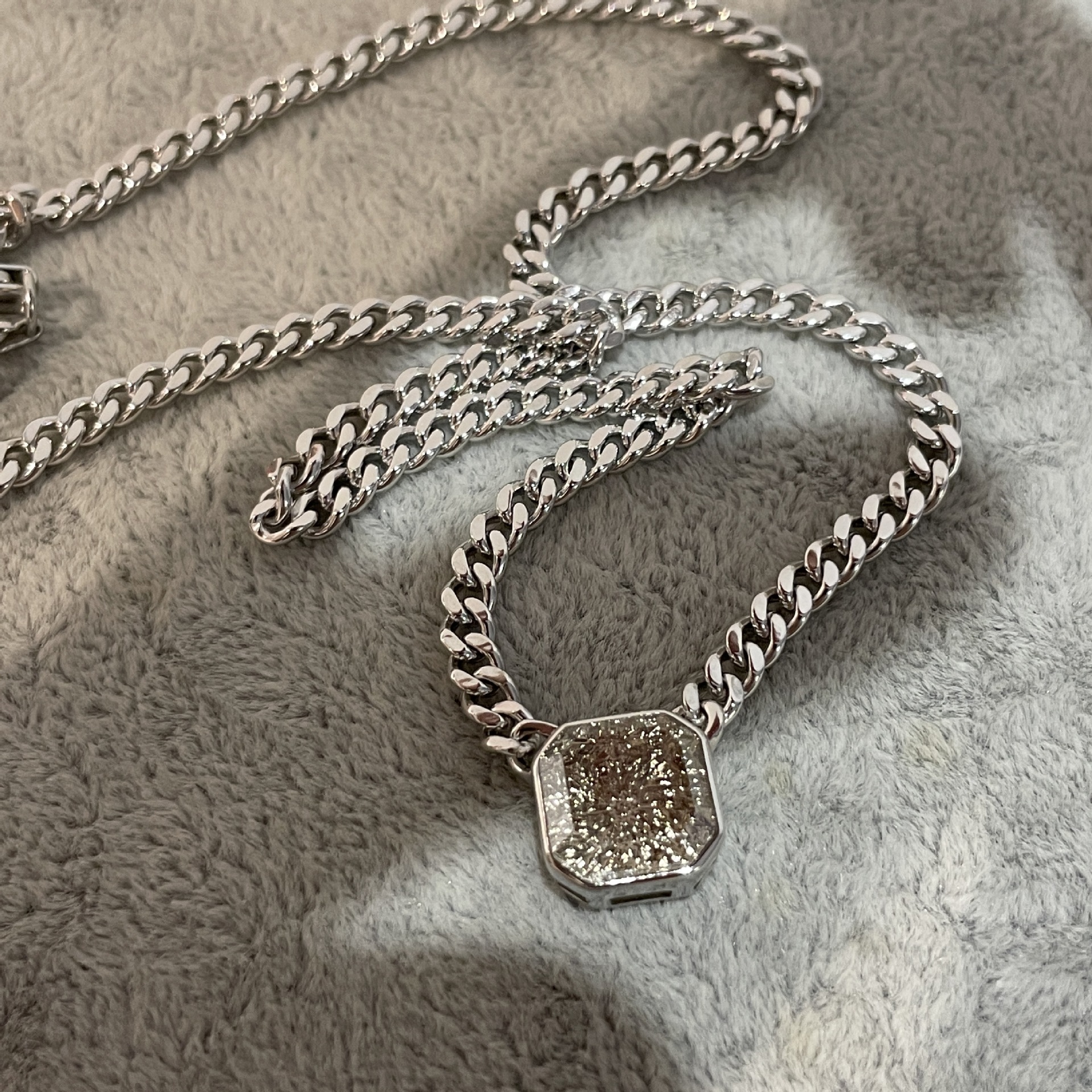 Light And Luxurious Small Silver Plated Zircon Necklace