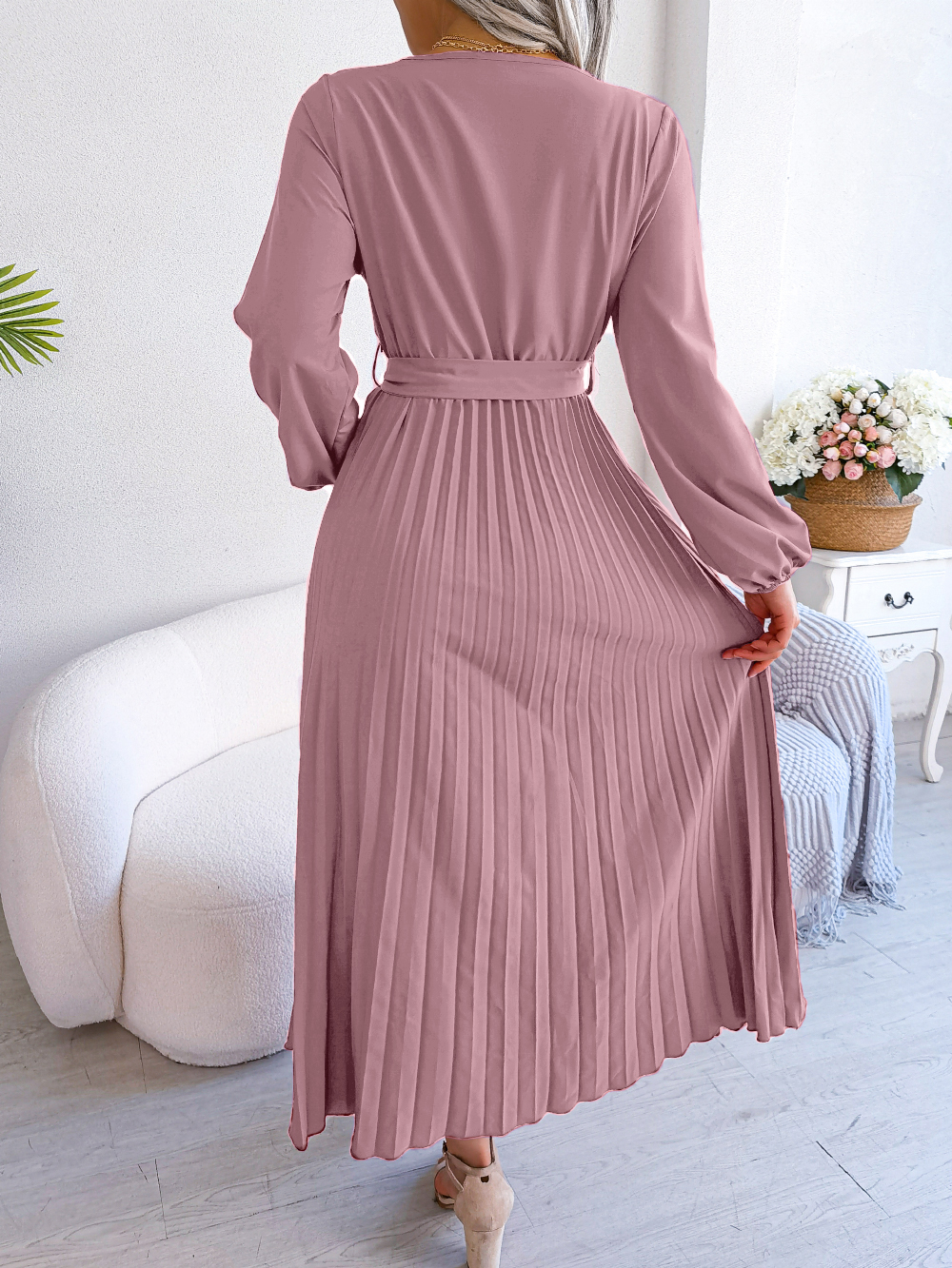 Buy Women's Clothing Online | Buy Trending Dresses for Women