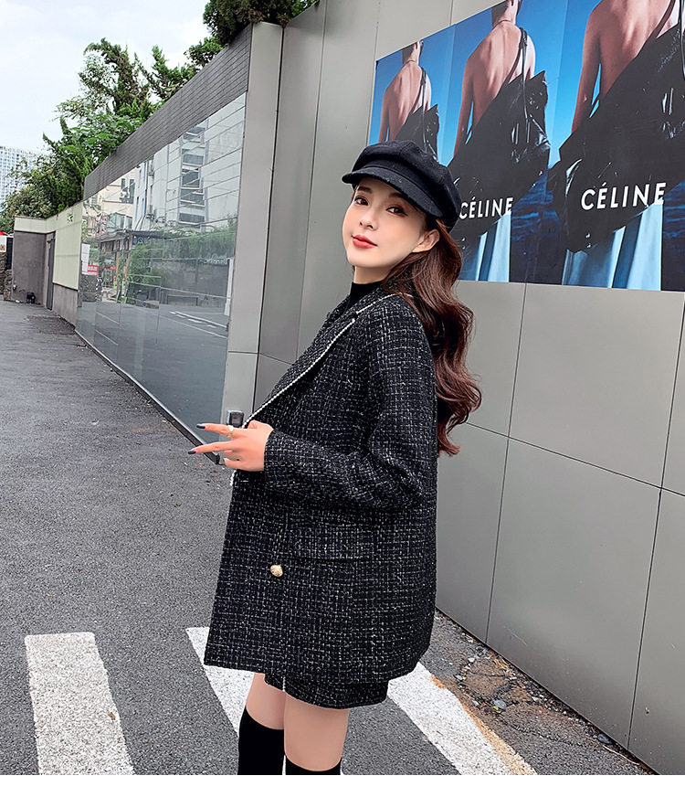 Two-piece Suit Of Plaid Woolen Blazer And Shorts