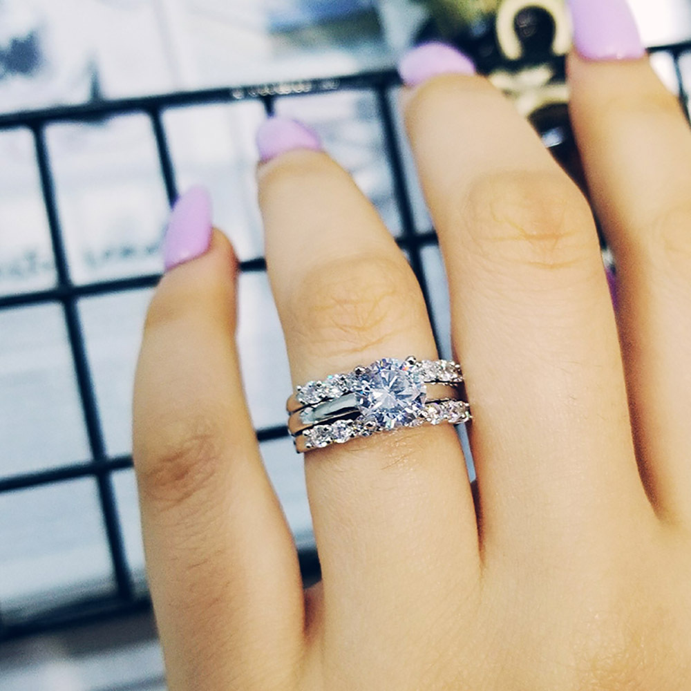 Simple Fashion Combination Round Diamond Ring