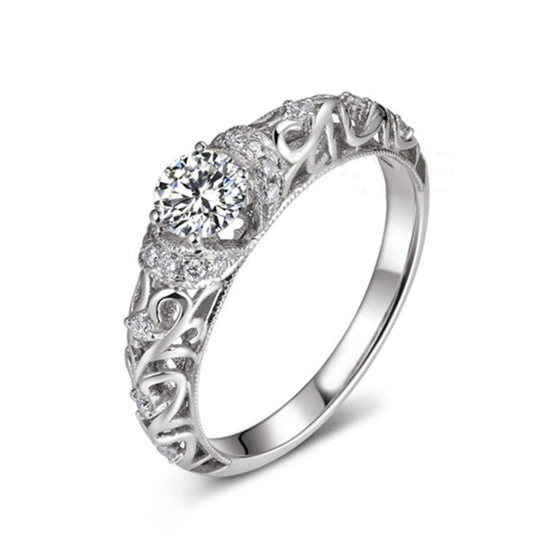 Baroque Pattern Ball Beautiful Hollow Diamond Ring