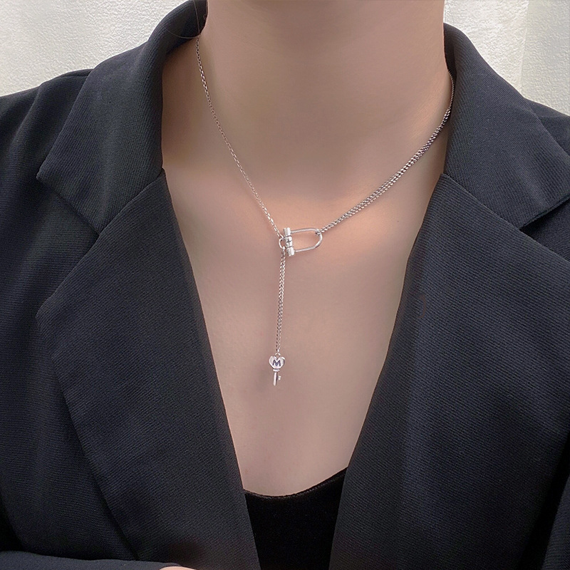 925 Sterling Silver Small Lock Key Retro Necklace Simple And Cold Style