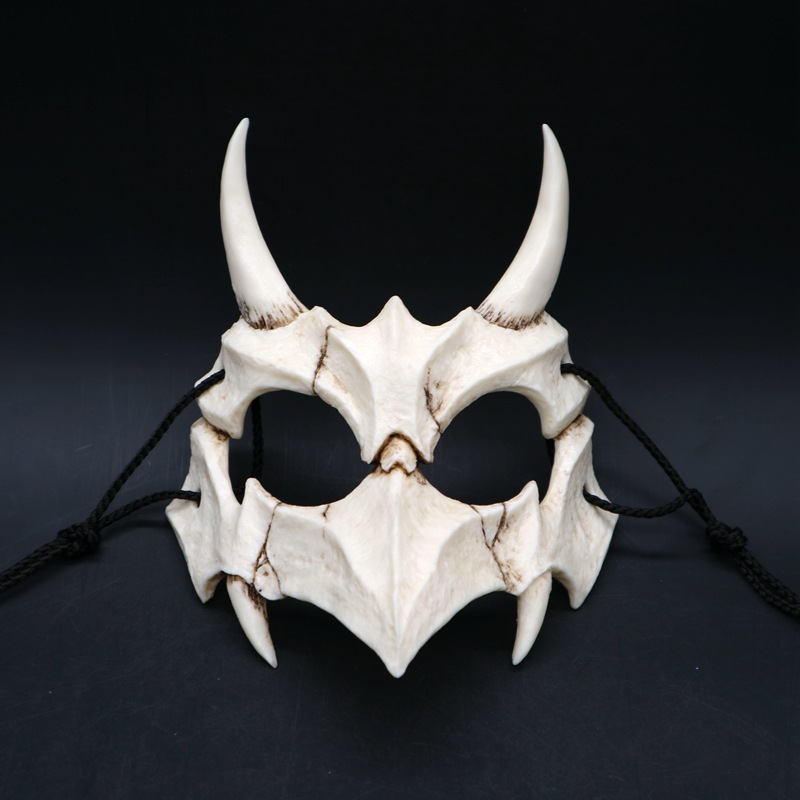 Masque d'horreur japonais en résine série Tigre 1