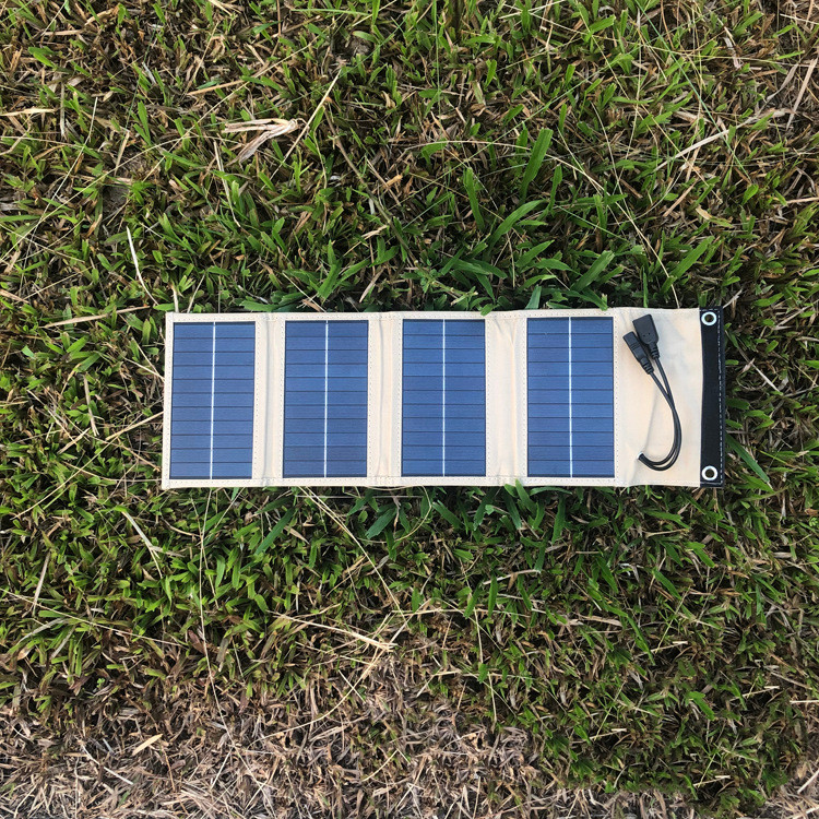 7W4 Folding Solar Charger Beige - Image 3