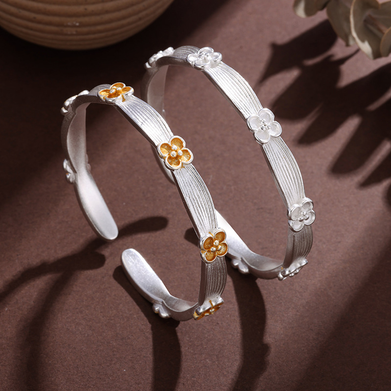 1pcs 925 Sterling Silver Two-Tone Plum Blossom Striped Open Cuff Bangle, Gentle Oriental Style, For Daily Wear & Women Holiday Gifts