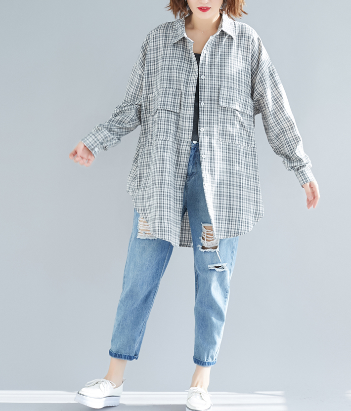 Title 3, Lapel Plaid Long-sleeved Shirt Age-reducing Bel...