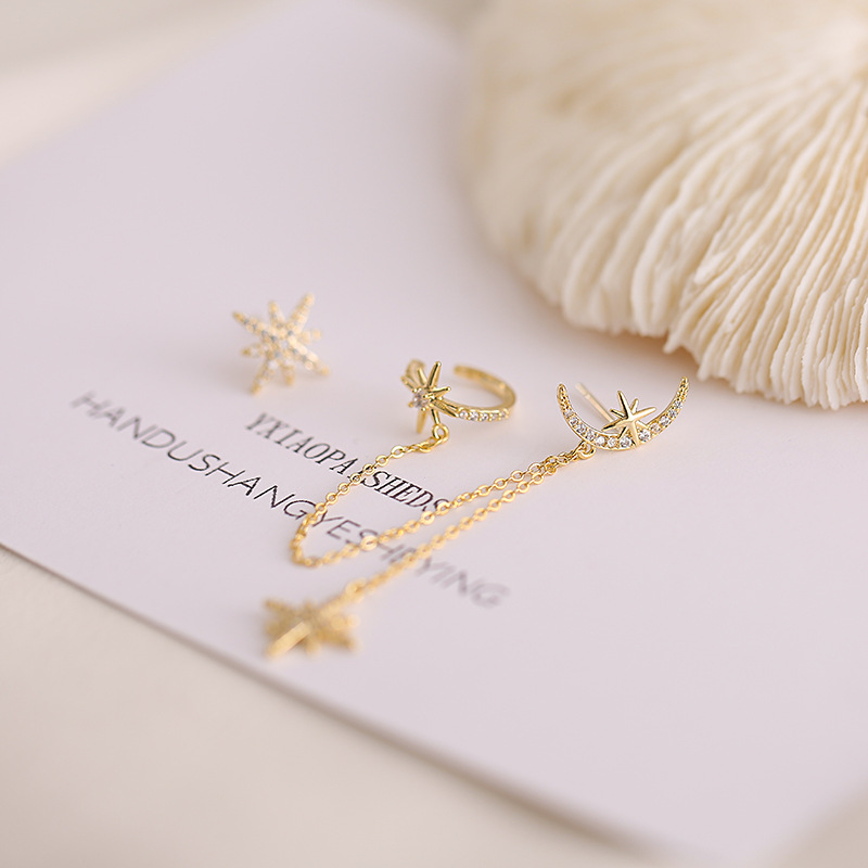 Diamond Earrings New Product Star And Moon Integrated