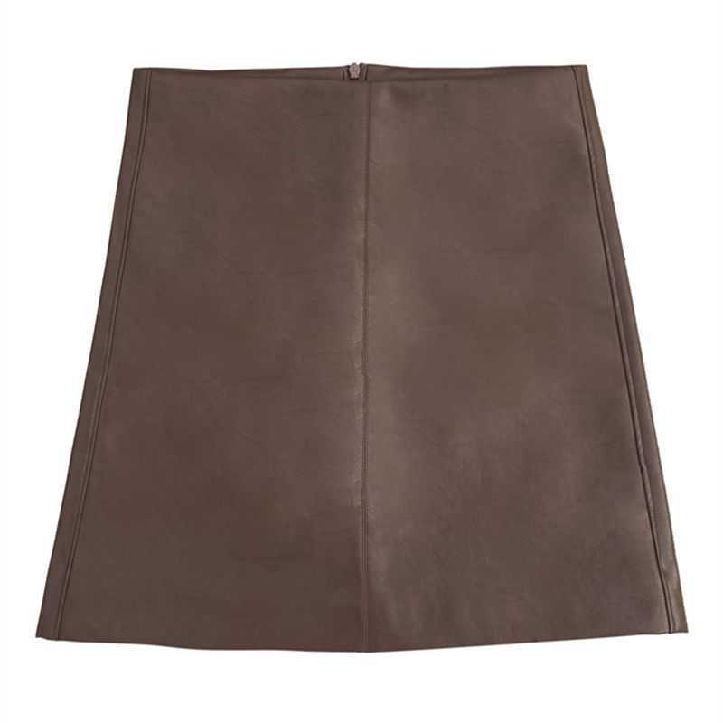 تنورة ضيقة عالية الخصر بتصميم عصري كلاسيكي