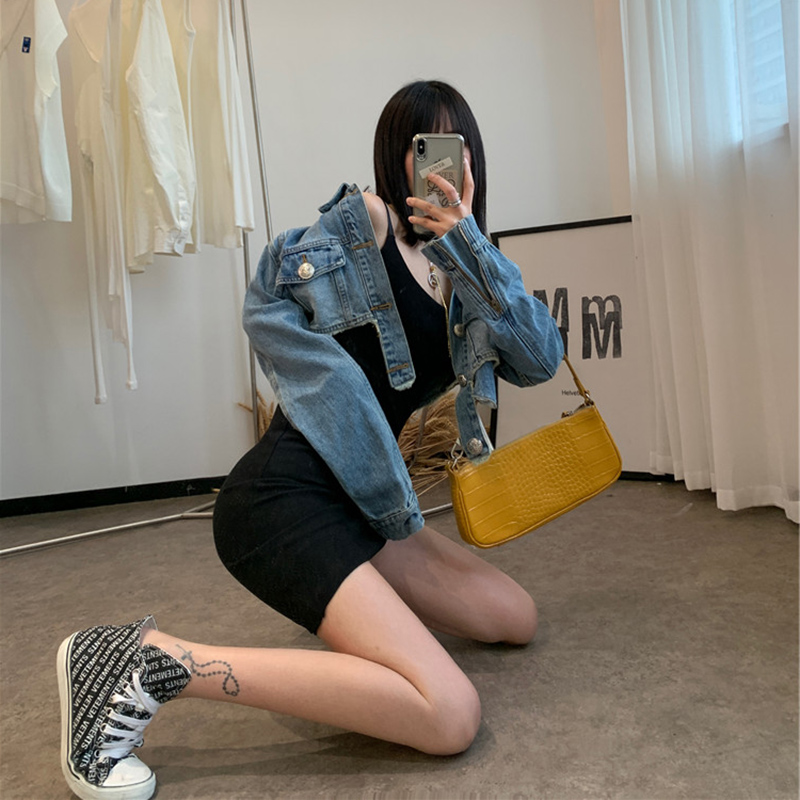 Light Blue Denim Jacket For Women - Image 3