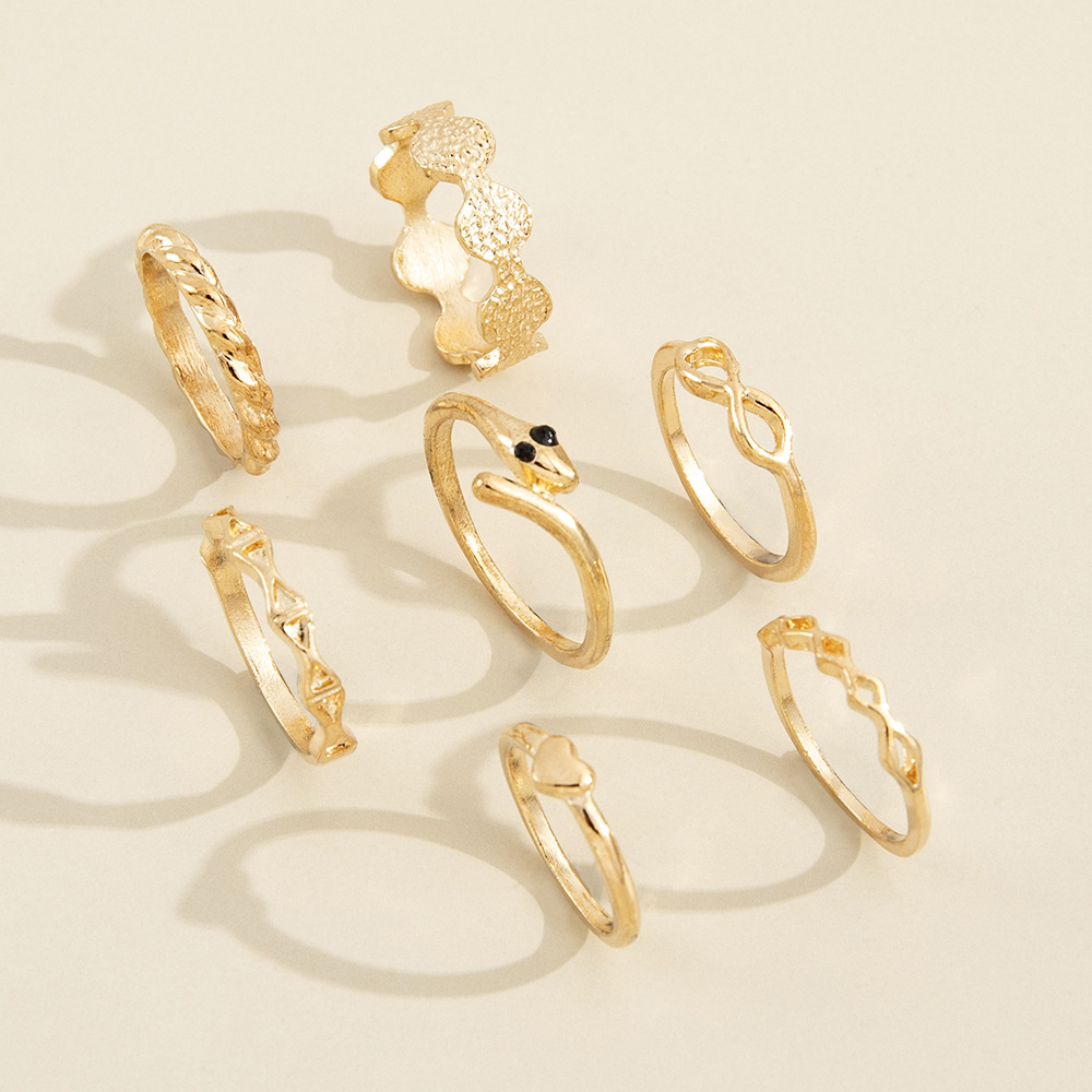 Cross-border Foreign Trade Accessories Retro Black-eyed Snake With Personality