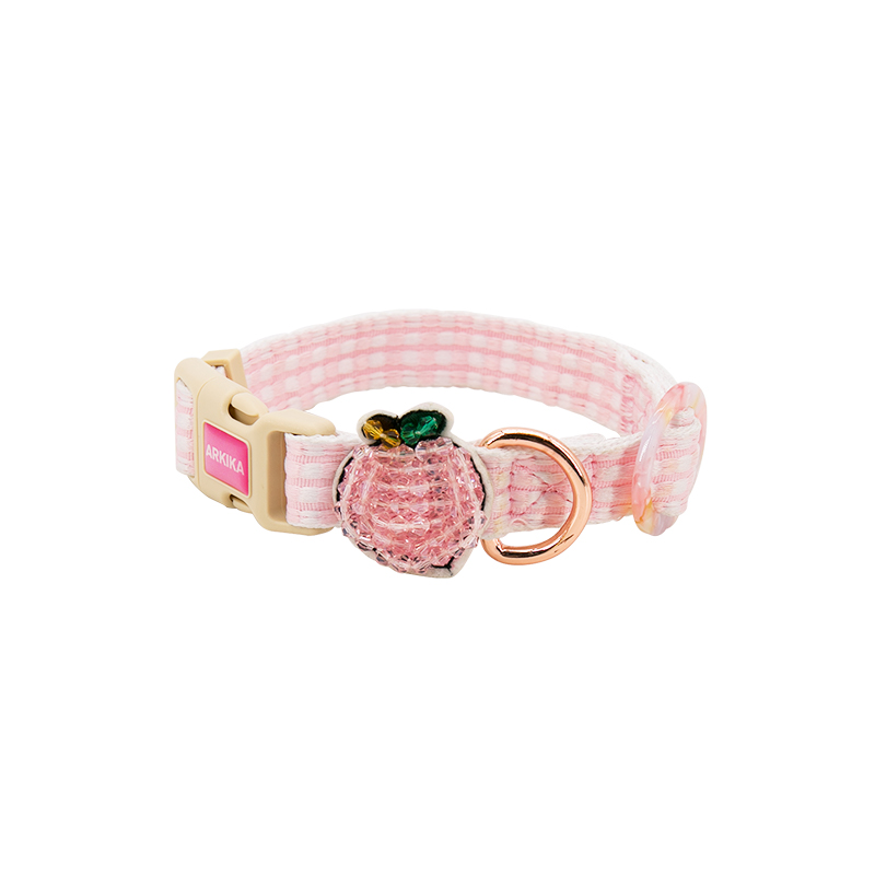 Pink single collar