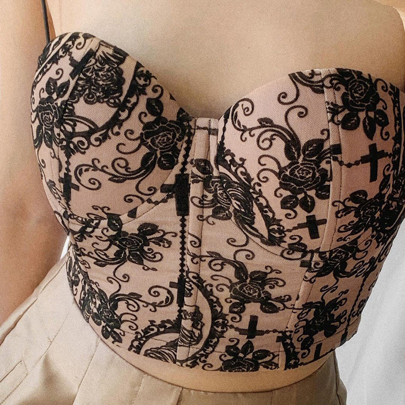 Embroidered Pattern Short Camisole - Image 5