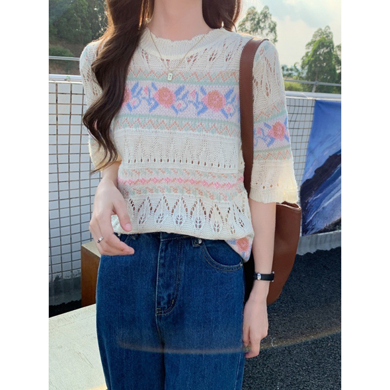 Niche Loose Knitted French Cutout Top