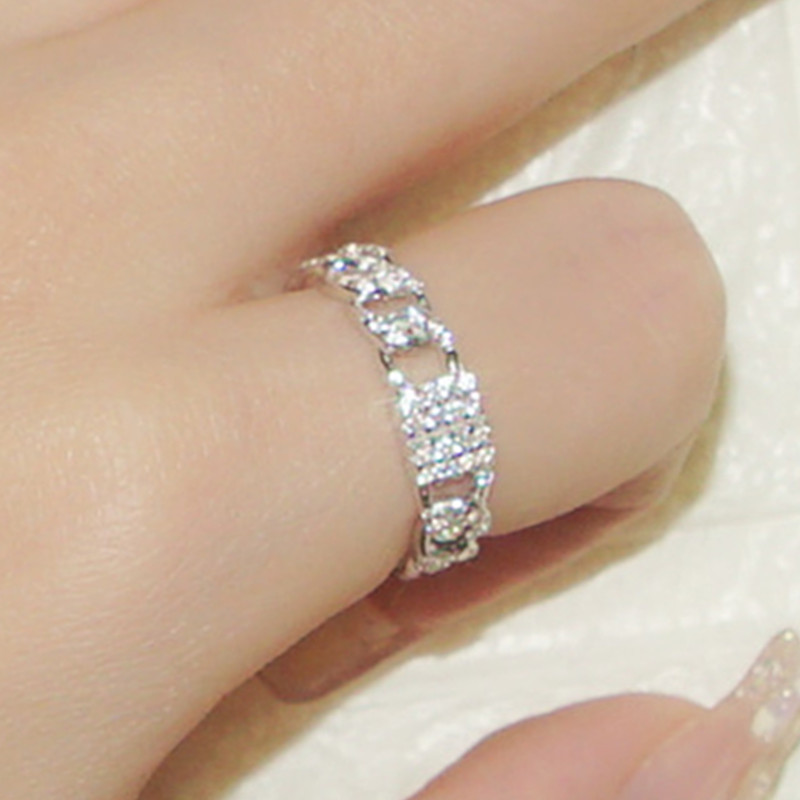 Title 4, S925 Sterling Silver Diamond Chain Ring