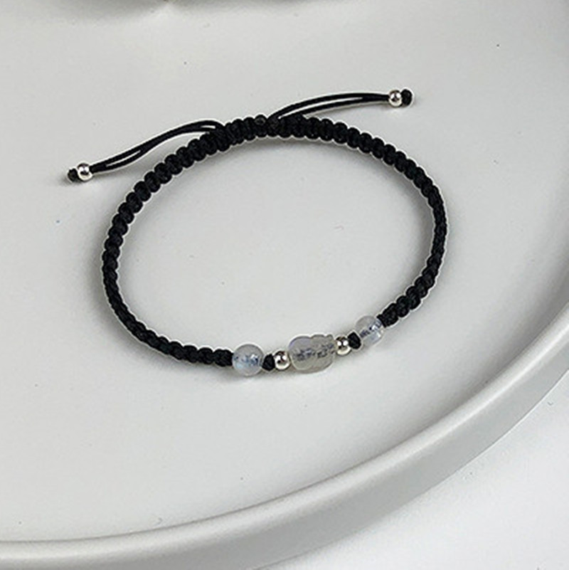 Title 3, Pulsera de pareja tejida Pixiu