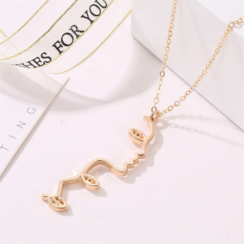 Simple Fashion Portrait Pendant Necklace Clavicle Chain