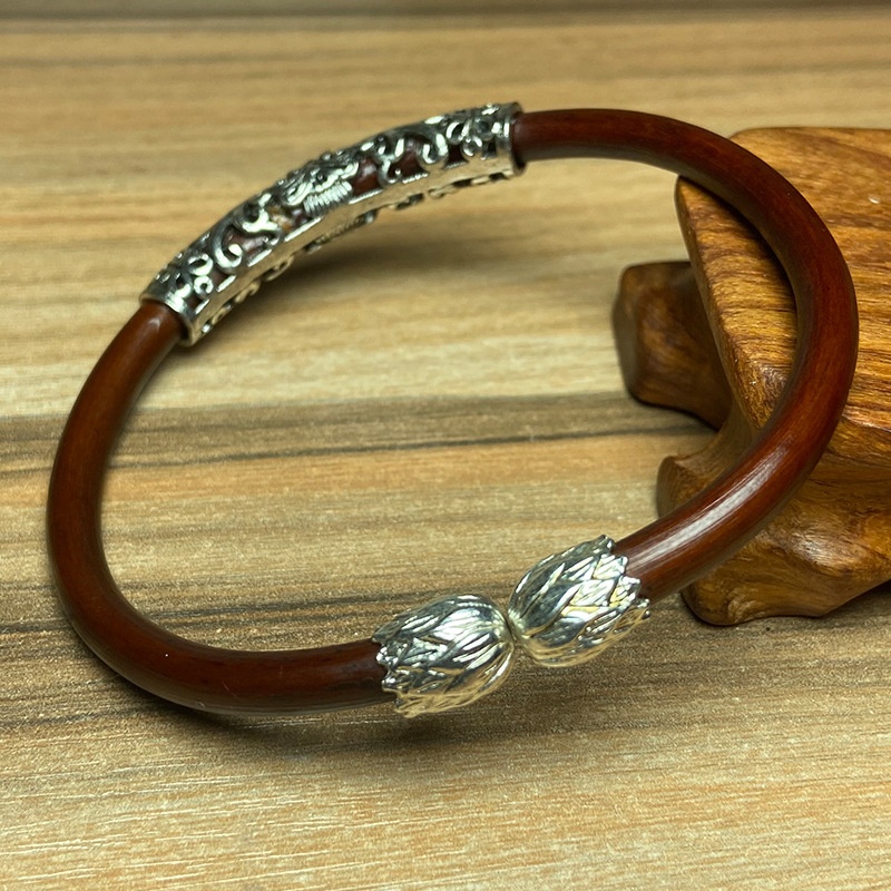 Tibetan Ancient Style Spatholobus Bracelet