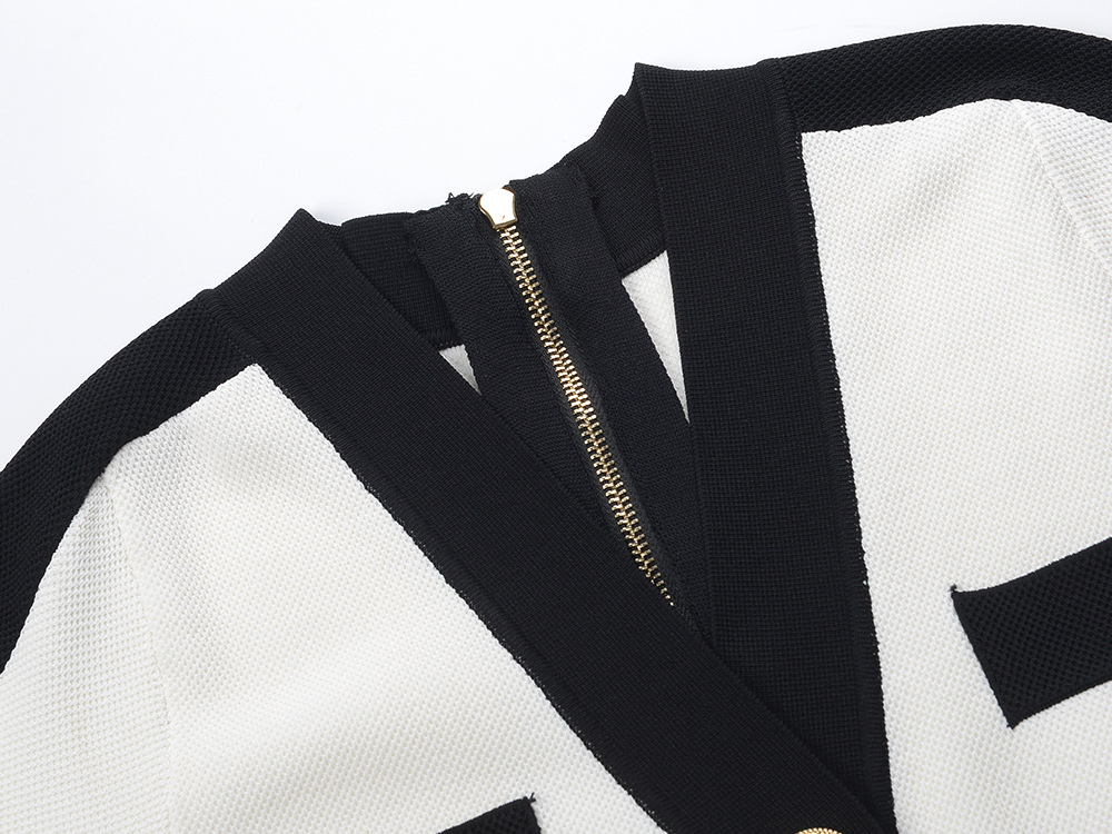 V-Neck Wrap Hip Dress, picture 6 of 9
