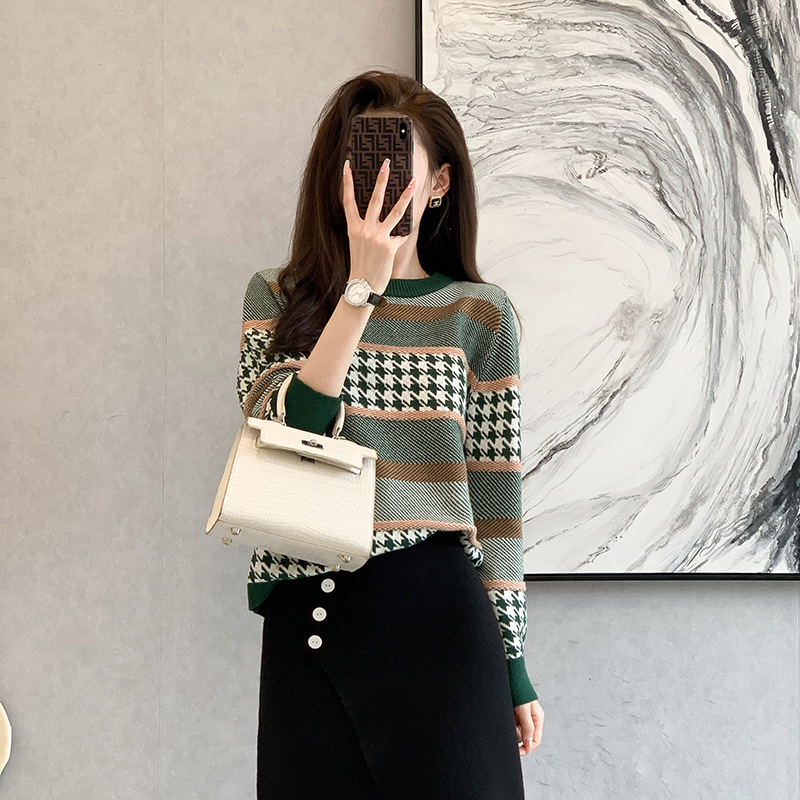 Ladies' Japanese Lazy Style Pullover Knit Top