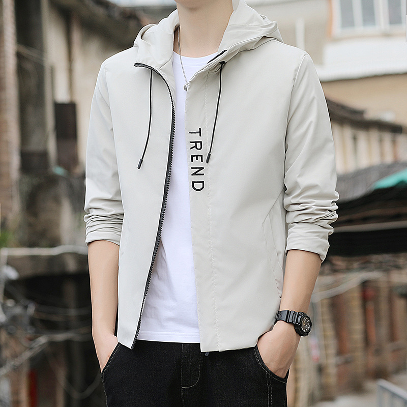 Hooded Coats Are Sporty And Loose To Fit The