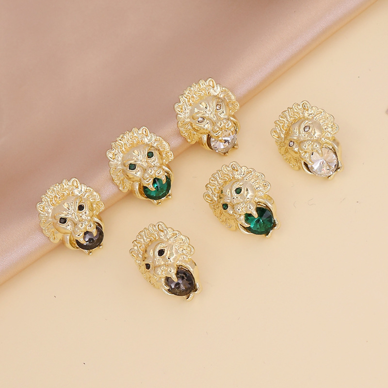 European And American Jewelry Personality Retro Punk Style Lion Head Earrings Women