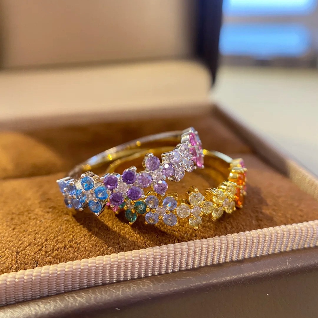 Vintage Dopamine Ring   Trendy Light Luxury Colorful Diamond Studded Floral Monet Garden Band Ring