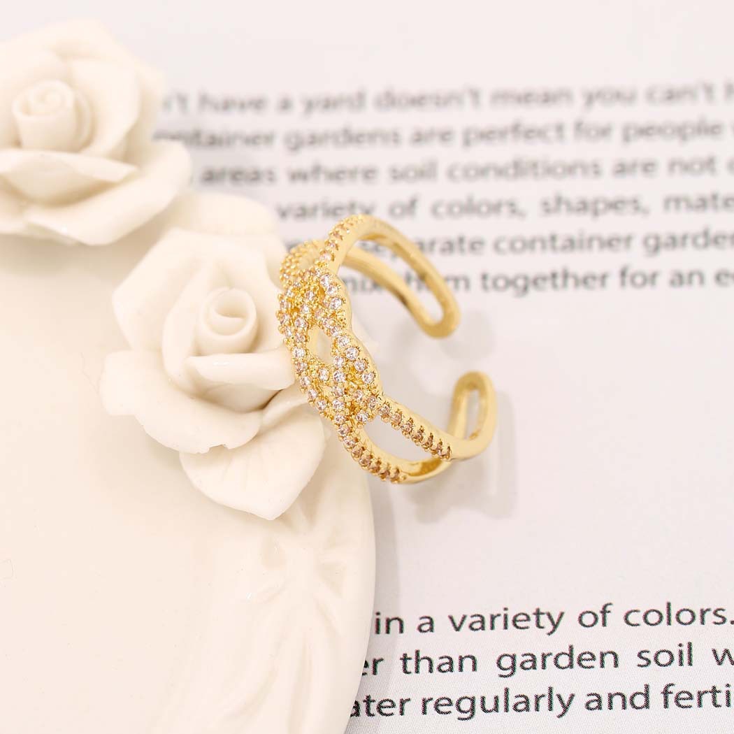 Women's Personalized Diamond-set Zircon Adjustable Ring