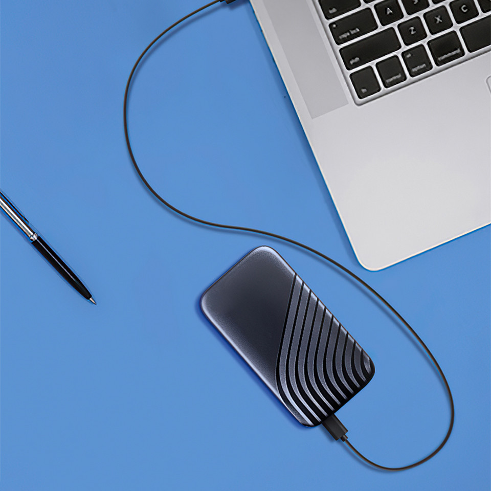 C-tüüpi mobiilne pooljuhtketas