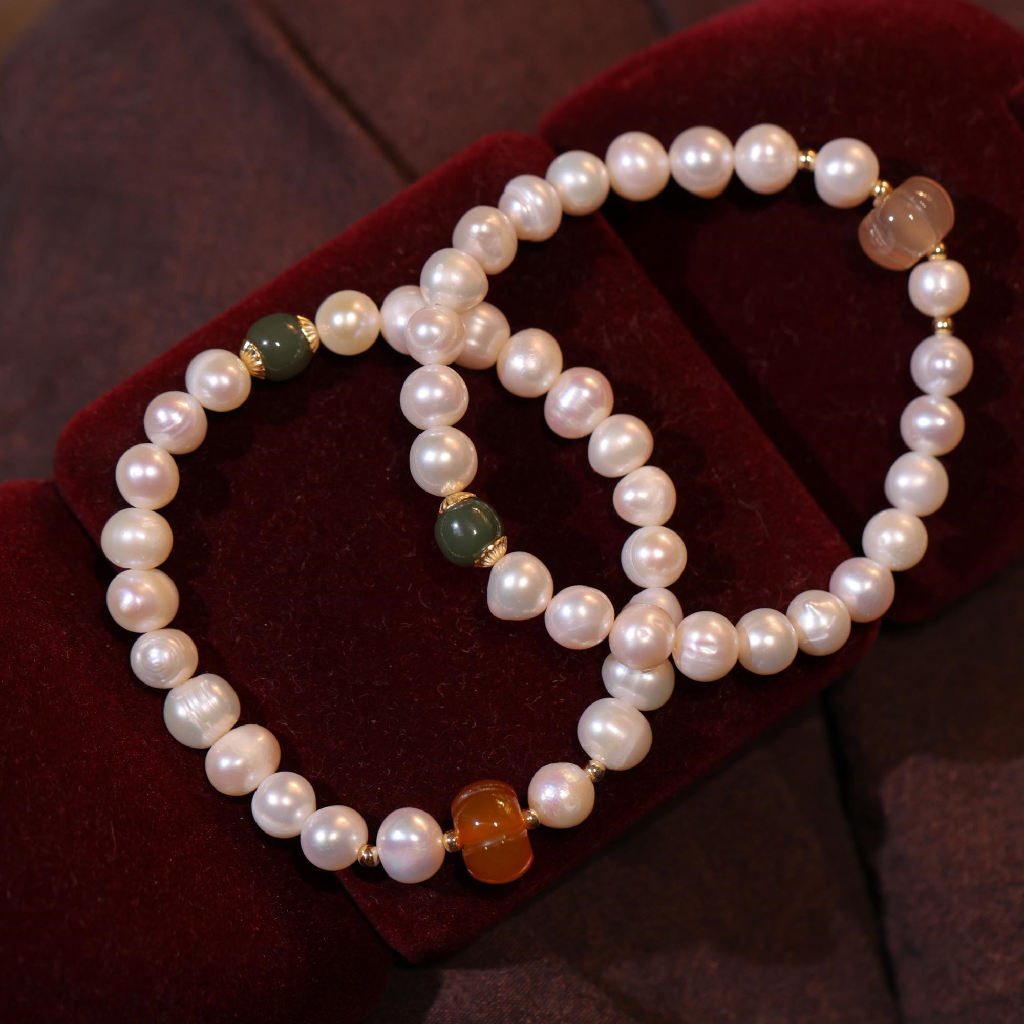 Title 1, Natural Freshwater Pearls With Pumpkin Accessor...