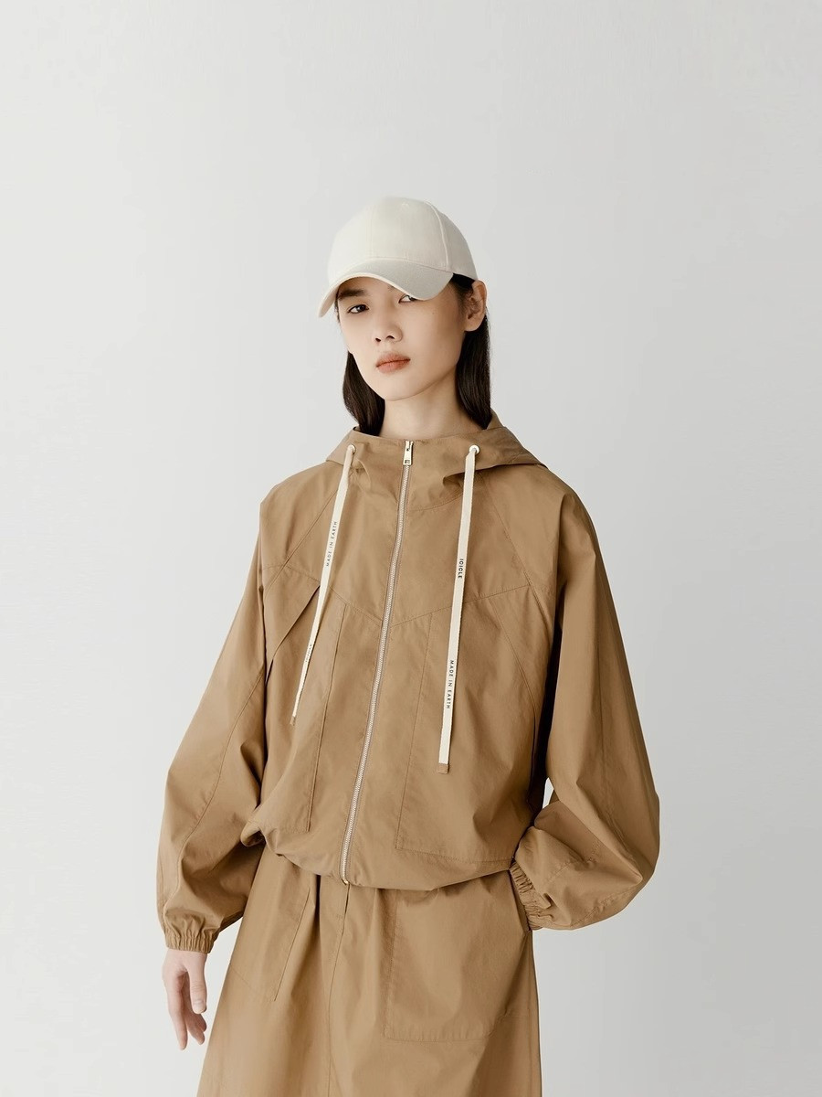 Title 4, New Cotton Poplin Hooded Jacket