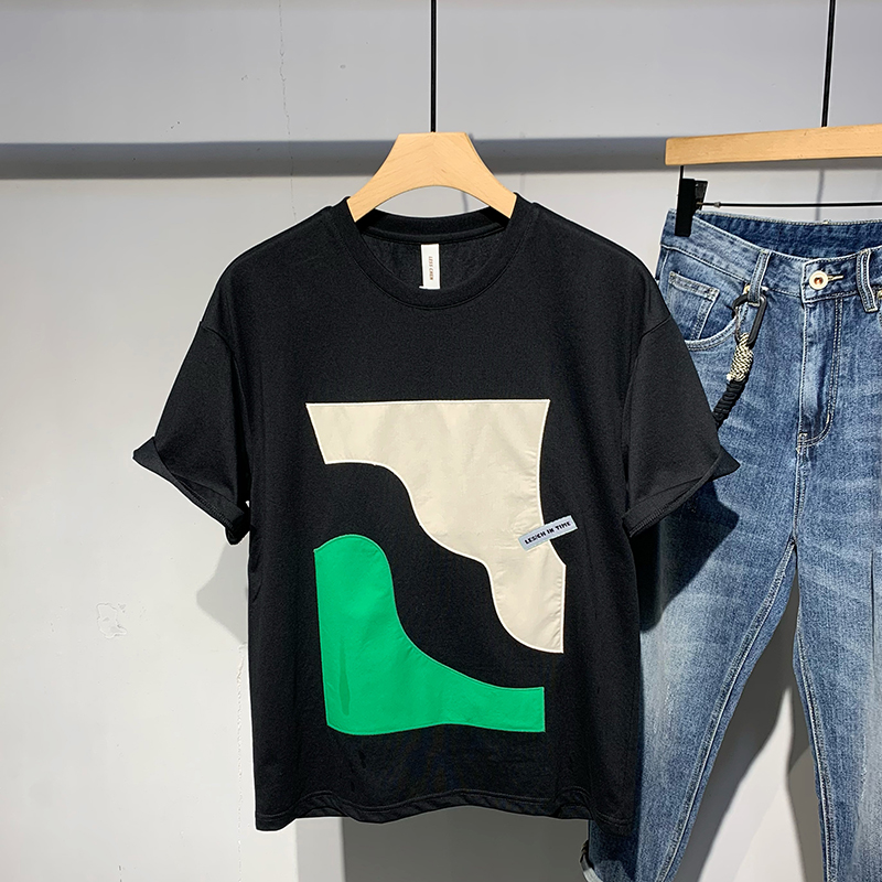 Title 5, Street Fashion Color Block Print Round Neck Sho...