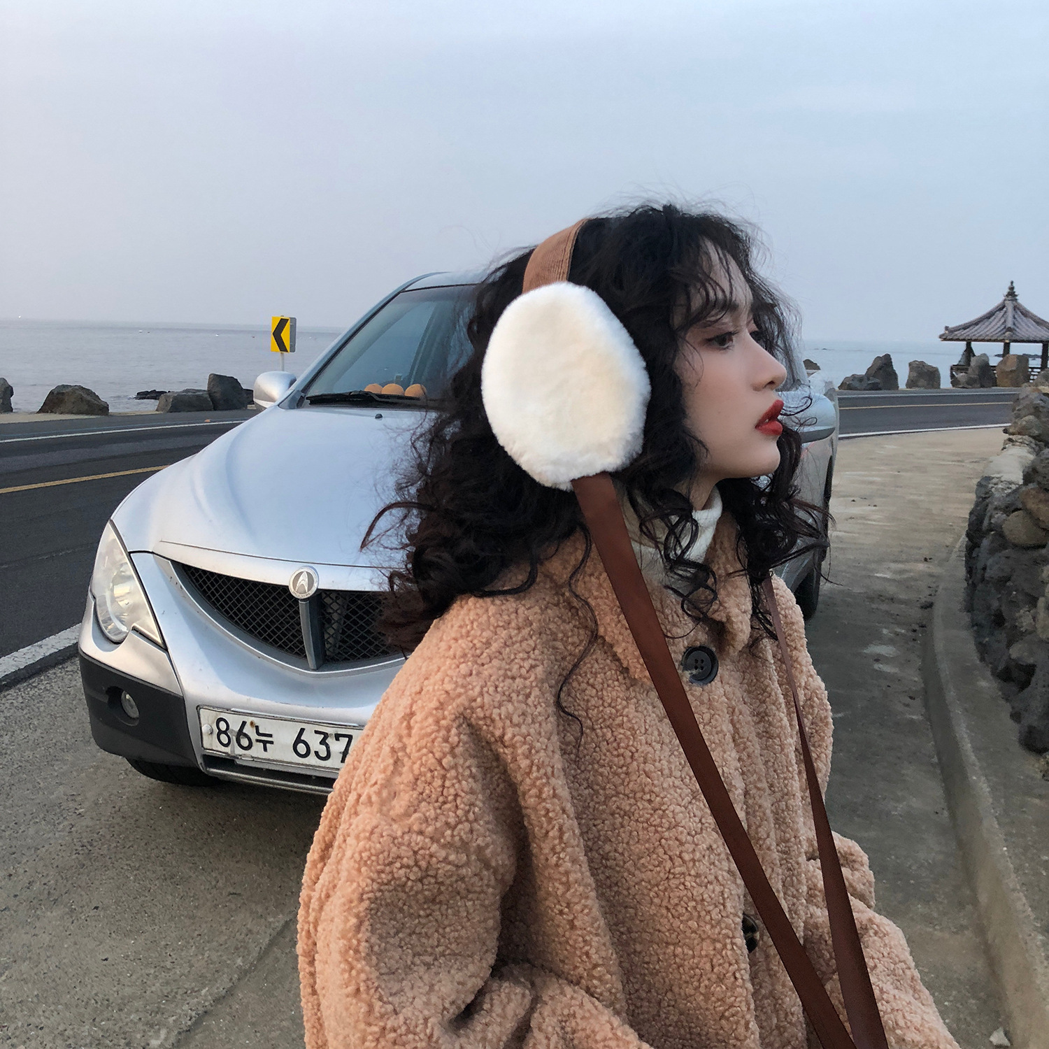 سدادات أذن كورية ناعمة ودافئة للفتيات اللطيفات