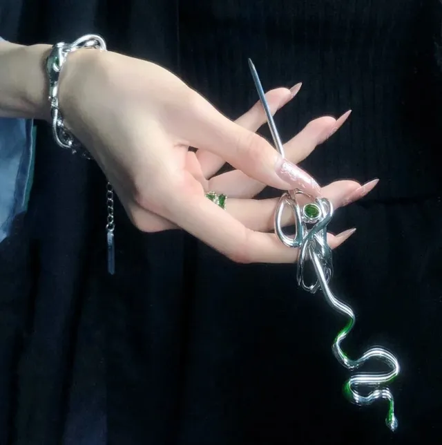 Snake Shaped Green Gem Antique Metal Hairpin - Shop at LoveMi