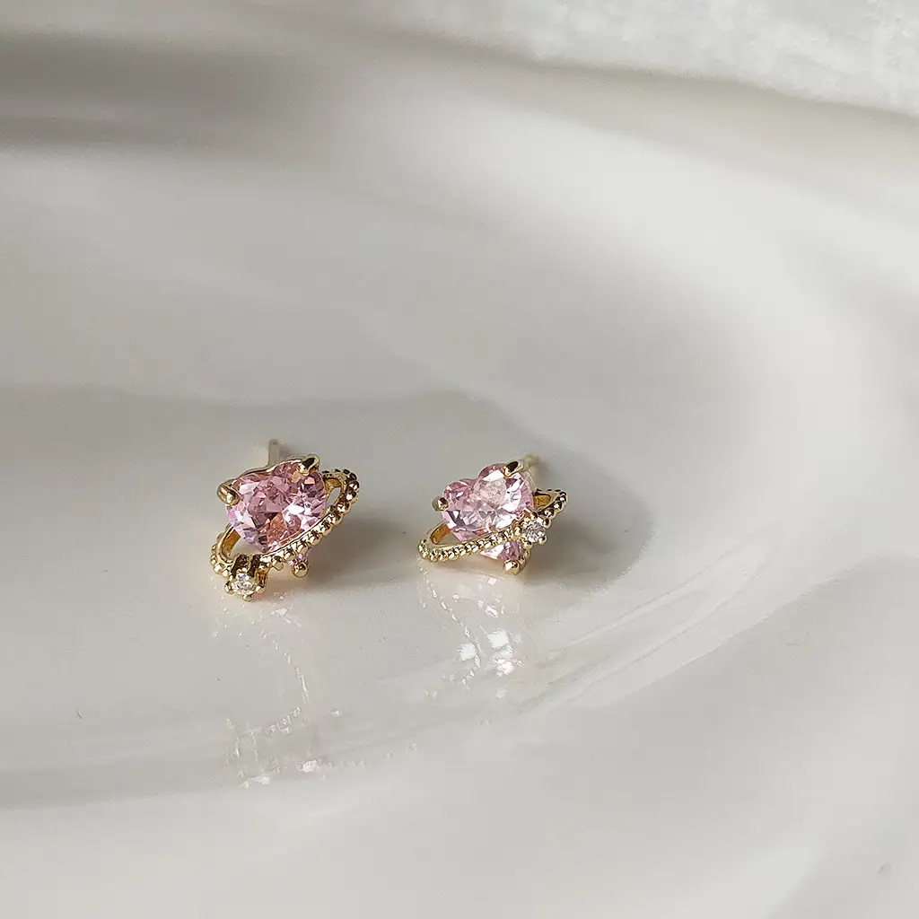Cute Simple Silver Pin Heart-shaped Earrings