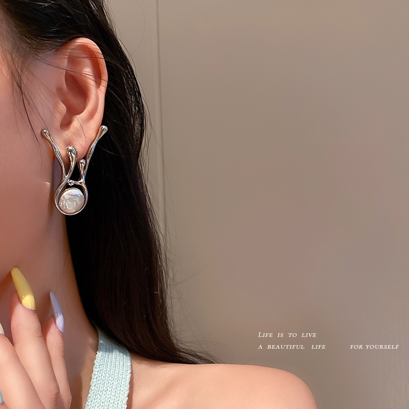 925 Silver Needle Freshwater Pearl Korean Forest  Earrings