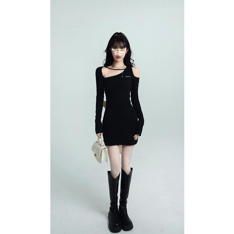 Off-Waist Knit Bow Short Dress, picture 3 of 7
