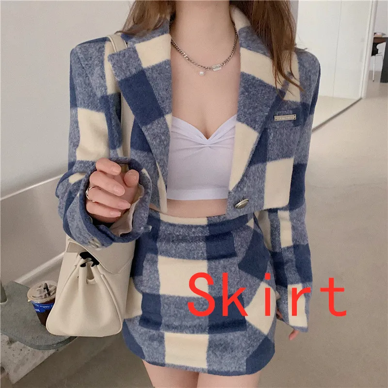 Women's Short Loose Temperament Retro Coat Plaid Woolen Skirt - Skirt